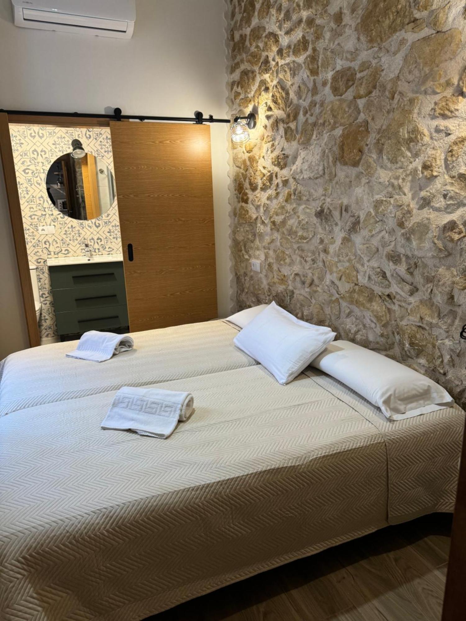Casa Del Pasaje San Fernando Apartment อาลิกันเต ภายนอก รูปภาพ